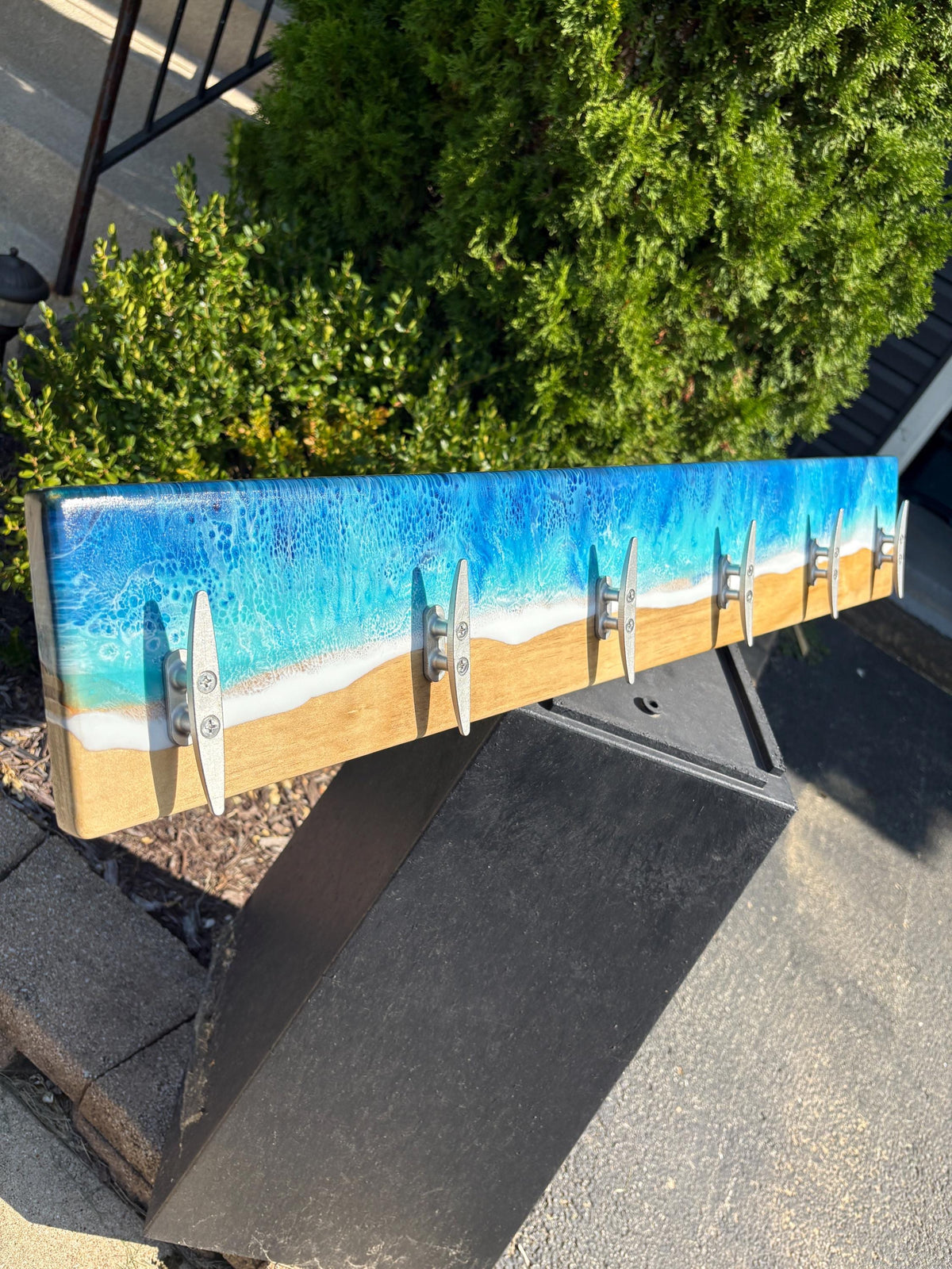 Ocean Wave Outdoor Towel Rack — Nautical Cleats — photo 1